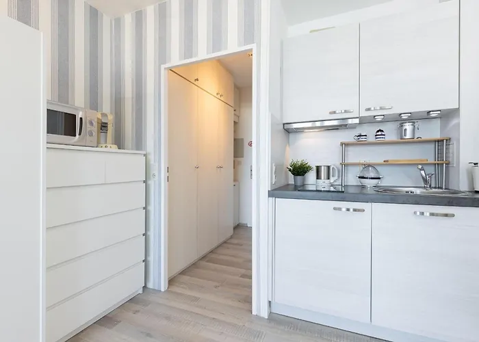 Boern Brn Seemoewe Appartement Laboe