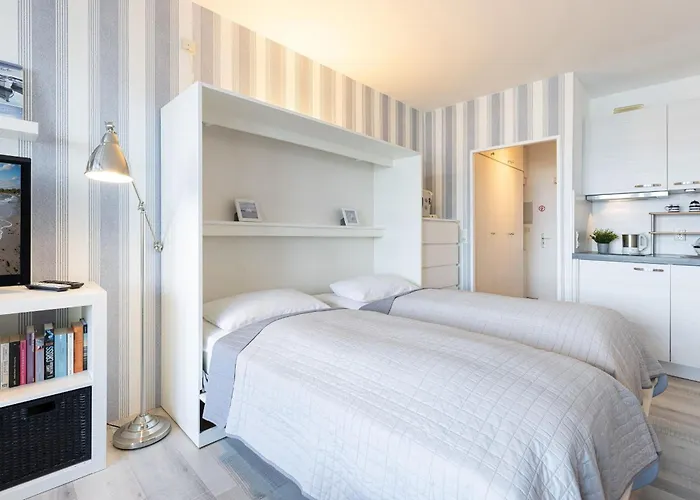 Boern Brn Seemoewe Appartement Laboe